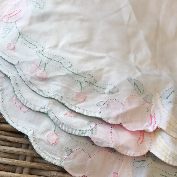 🦄 Vintage Linen Placemats Set of 4 - with coasters & Napkins 🦩 - Picture 13 of 13